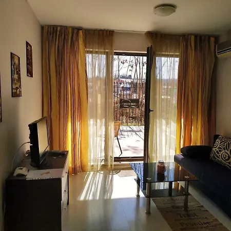 Apartment Апартаменты У Моря Horizont Sozopol